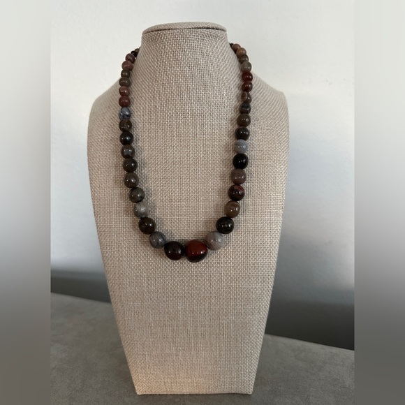 Multi color bead necklace by Jay King - Picture 3 of 13